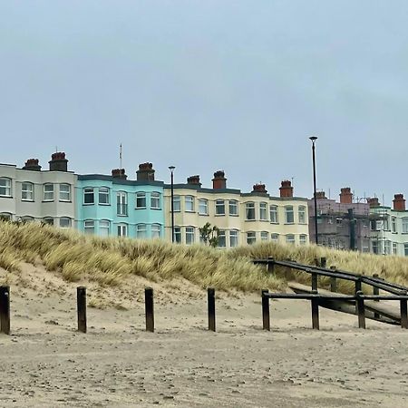 Pass The Keys Hafan Stylish 2 Bedroom Sea View Apartment Pwllheli Eksteriør billede